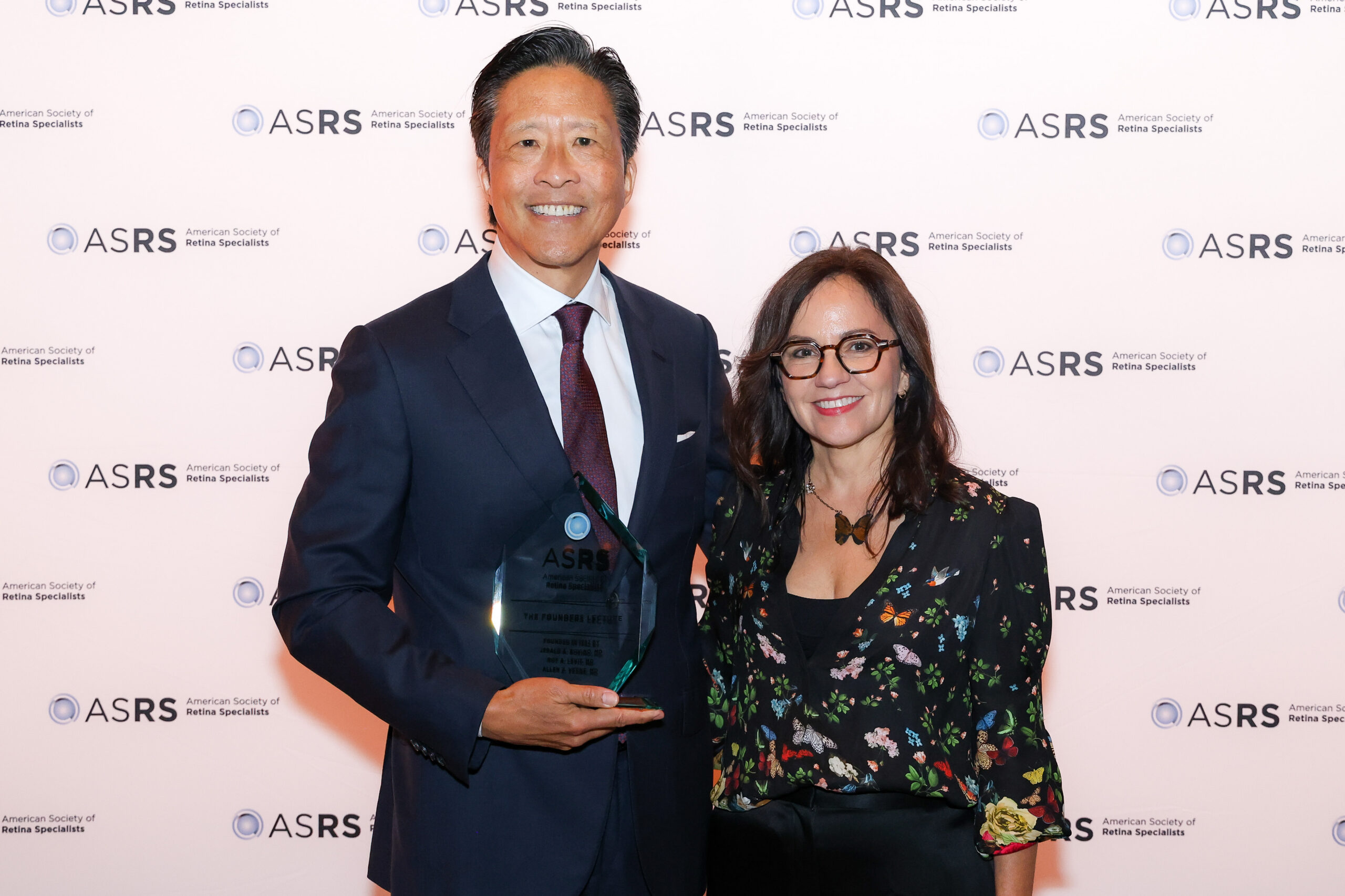 Dr. Carl Awh (TNR)_Founders Award_ASRS 2026_2